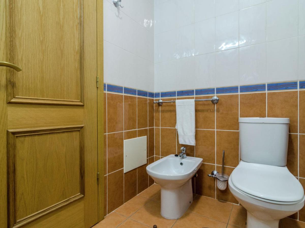 This Warm And Comfortable Apartment Лагуш Номер фото